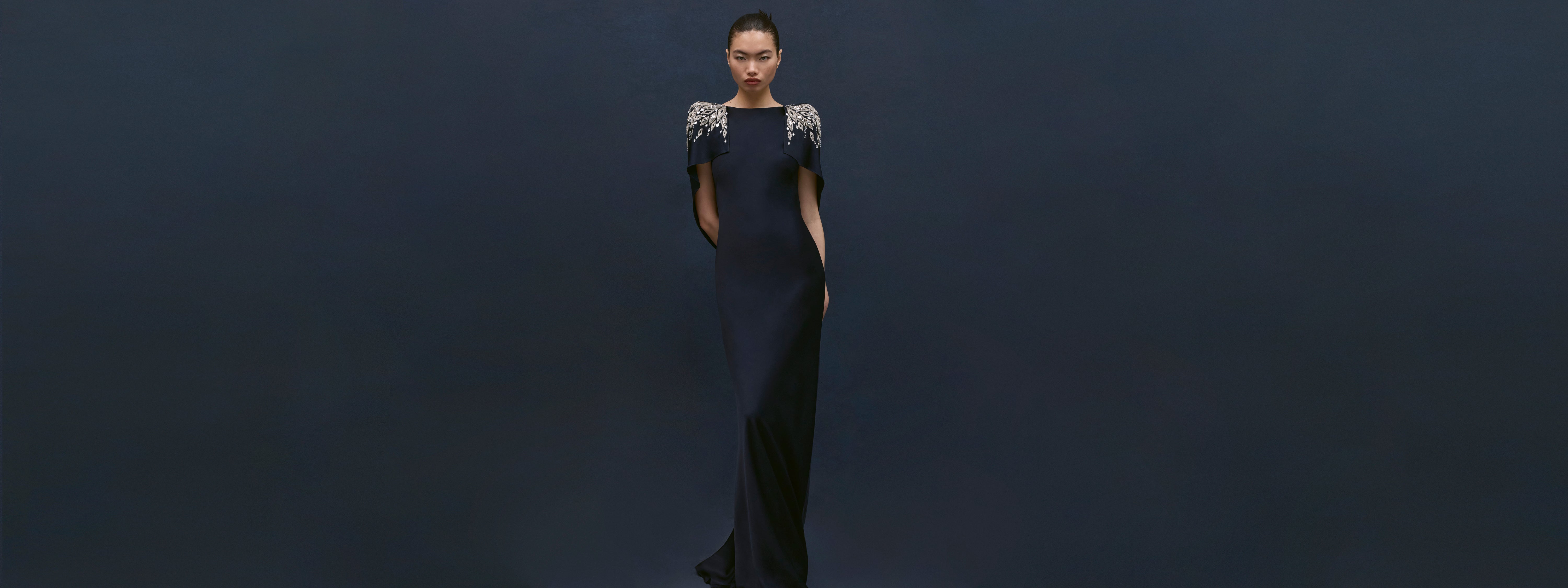GOWN EDIT