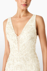 Nura - The Official Jenny Packham Website