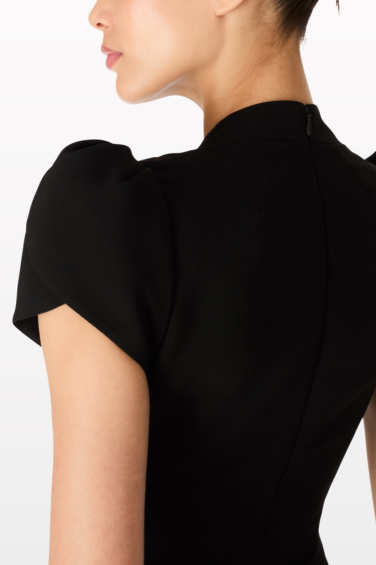 Freya - The Official Jenny Packham Website