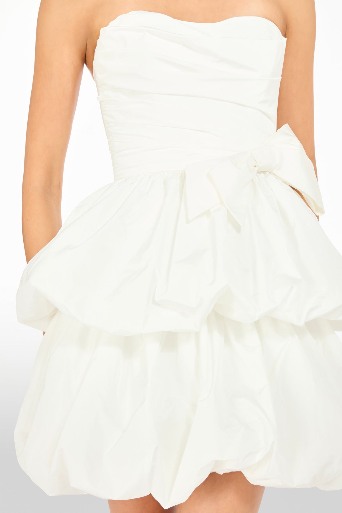 Elaine - The Official Jenny Packham Website