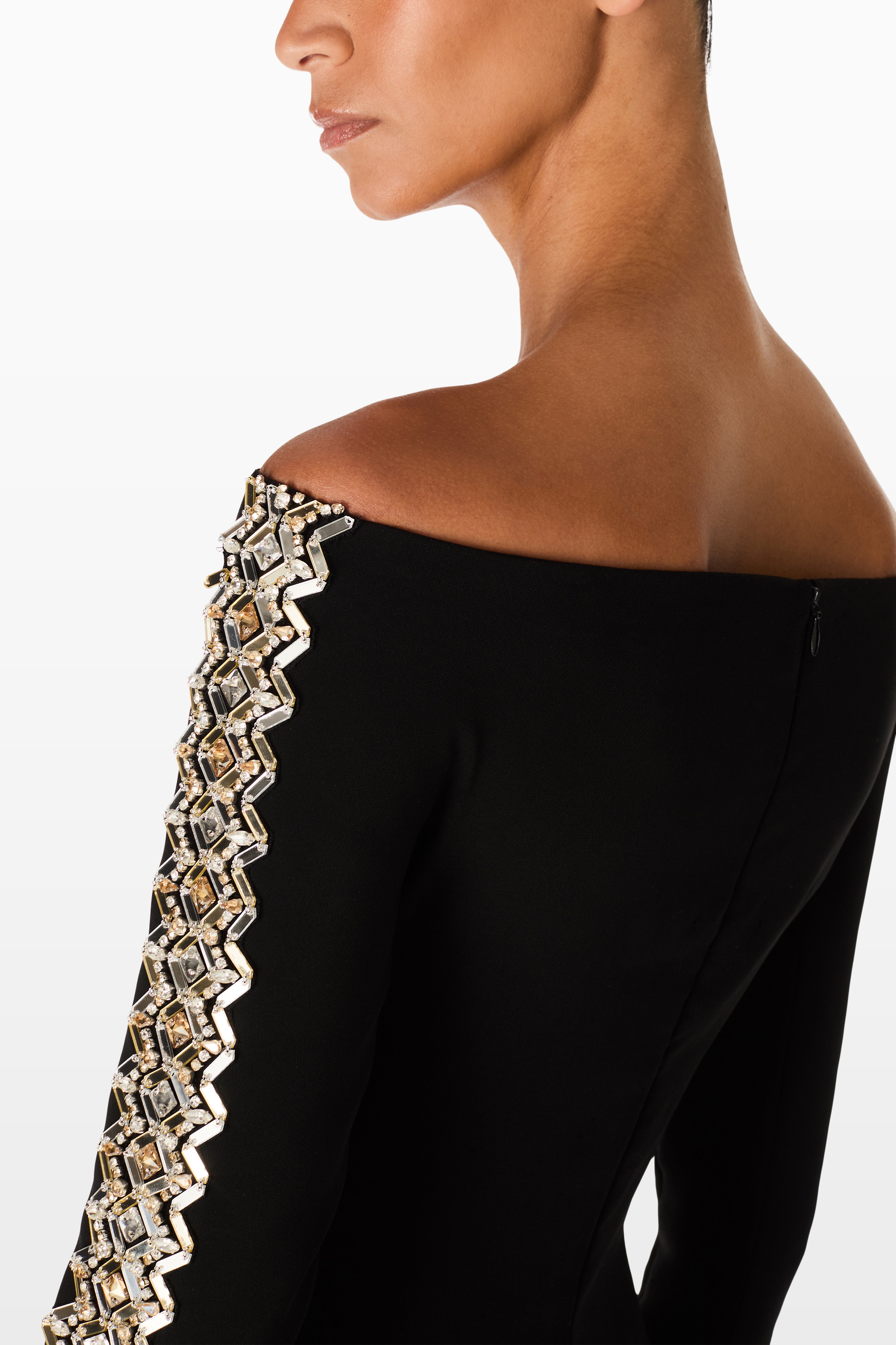 Charisma - The Official Jenny Packham Website