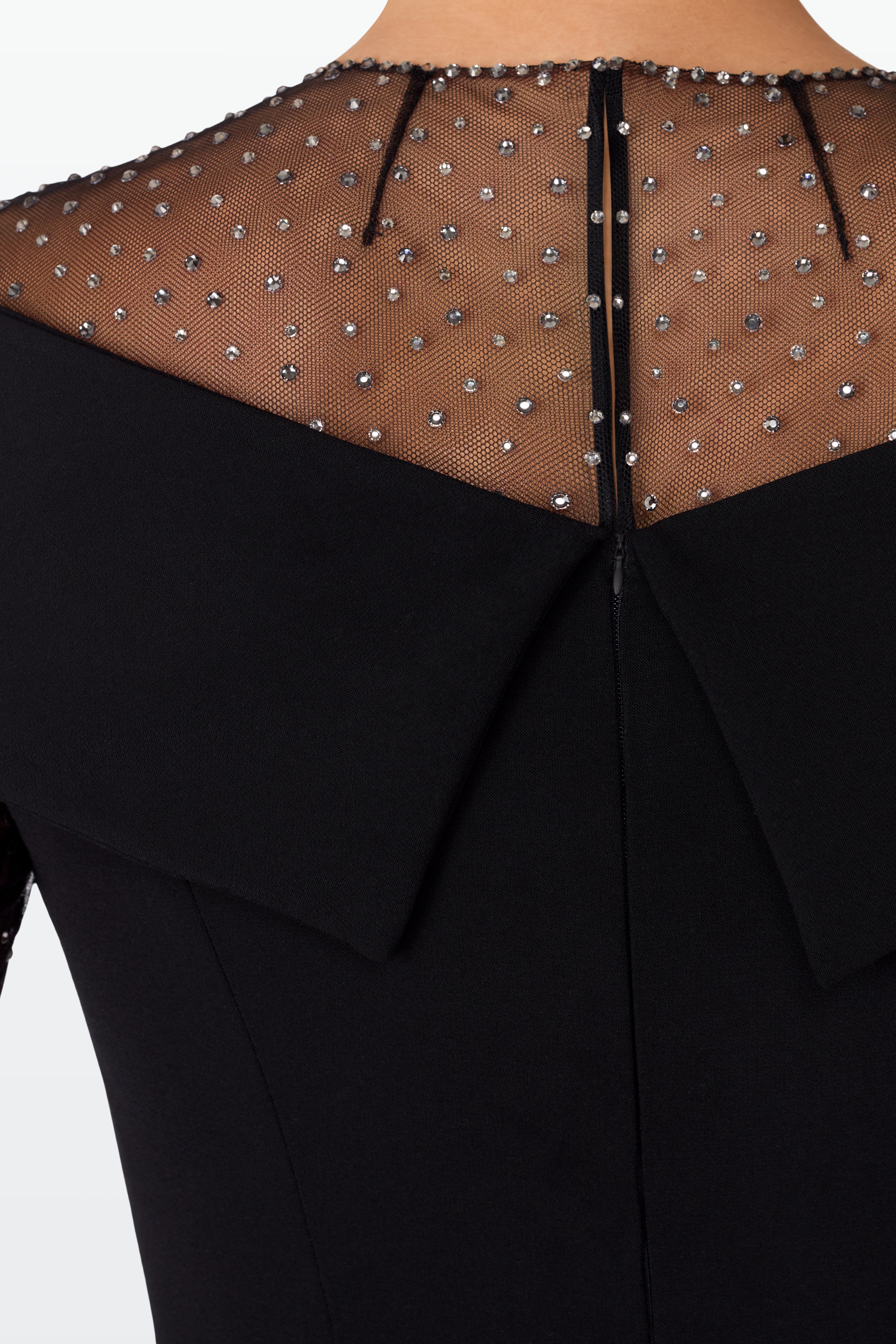 Etienne - The Official Jenny Packham Website