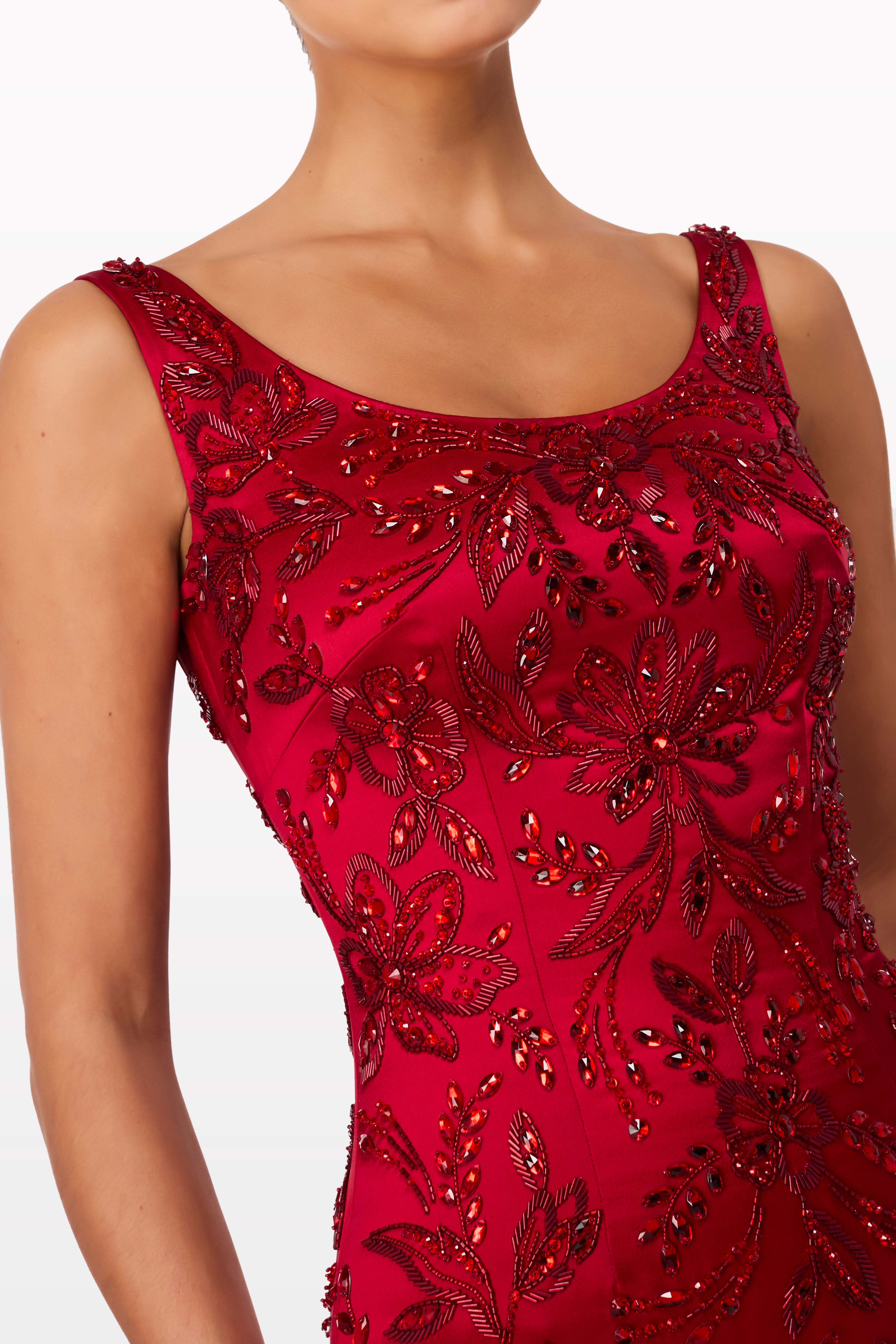 Roxanne - The Official Jenny Packham Website